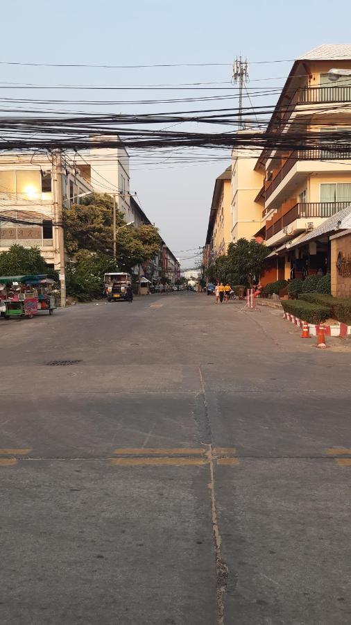 Jomtien Morningstar Guesthouse Eksteriør billede